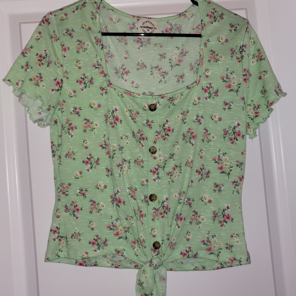 Green flowery crop top